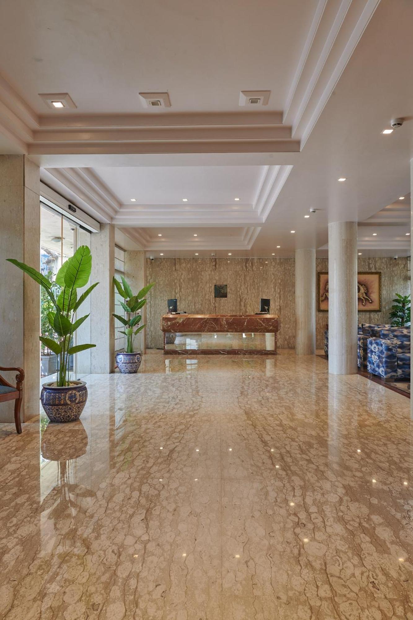 Regent Hotel Andheri Mumbai Exterior photo